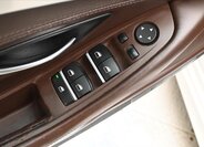 BMW Řada 5 Kombi 3,0 l 190 kw