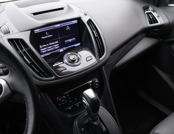 Ford Kuga SUV / Terénní 2,0 l 132 kw