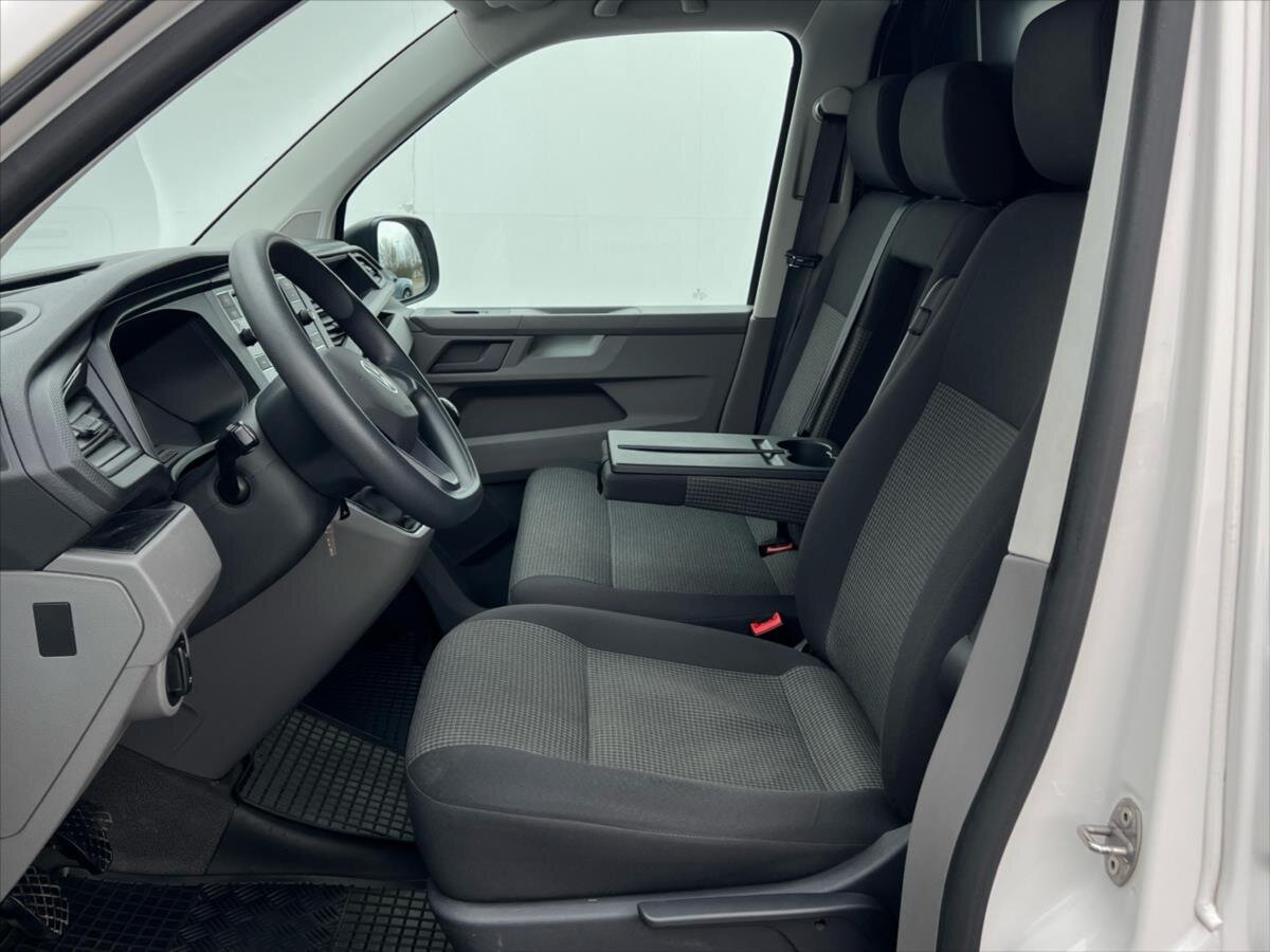 Volkswagen Transporter Skříň 2,0 l 110 kw
