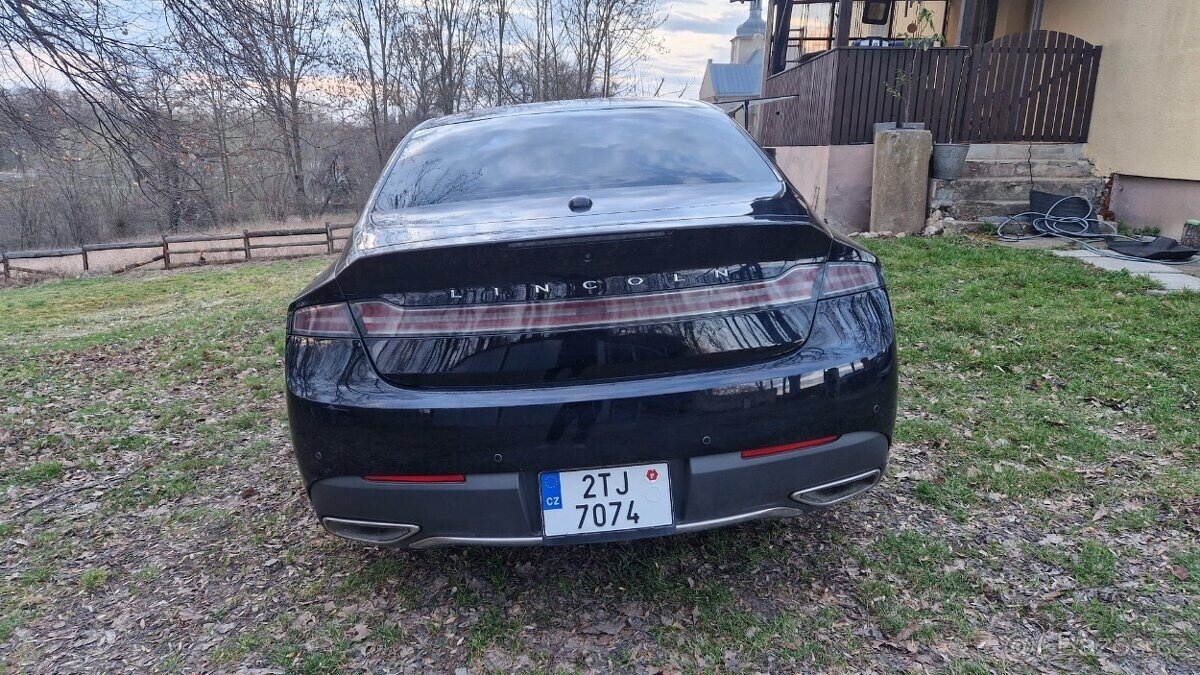 Lincoln MKZ Sedan / Limuzína 0,0 0