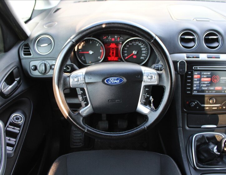 Ford Galaxy MPV 2,0 l 120 kw