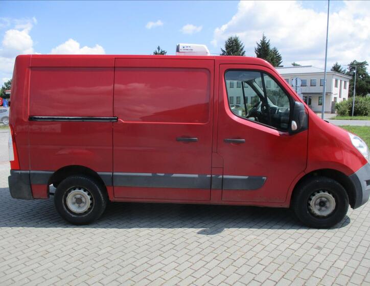 Renault Master 33