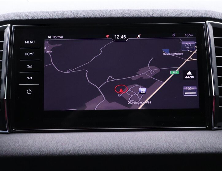 Škoda Karoq SUV / Terénní 2,0 l 140 kw