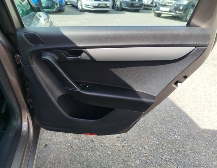 Volkswagen Passat 24