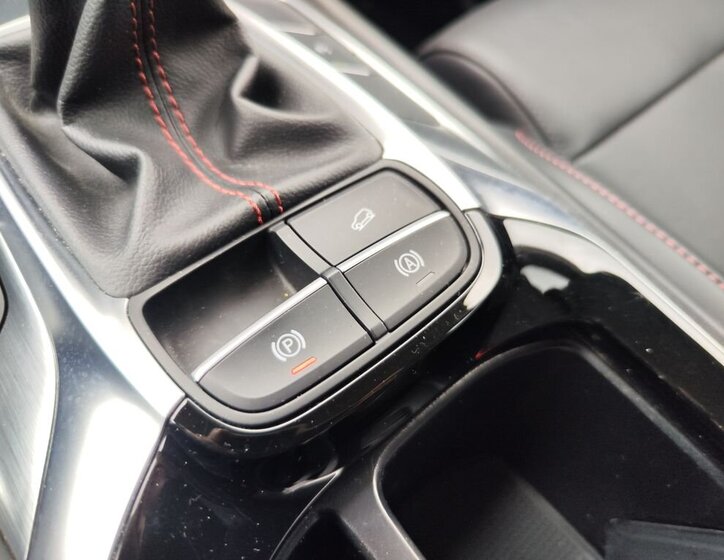 MG Ostatní SUV / Terénní 1,5 l 119 kw