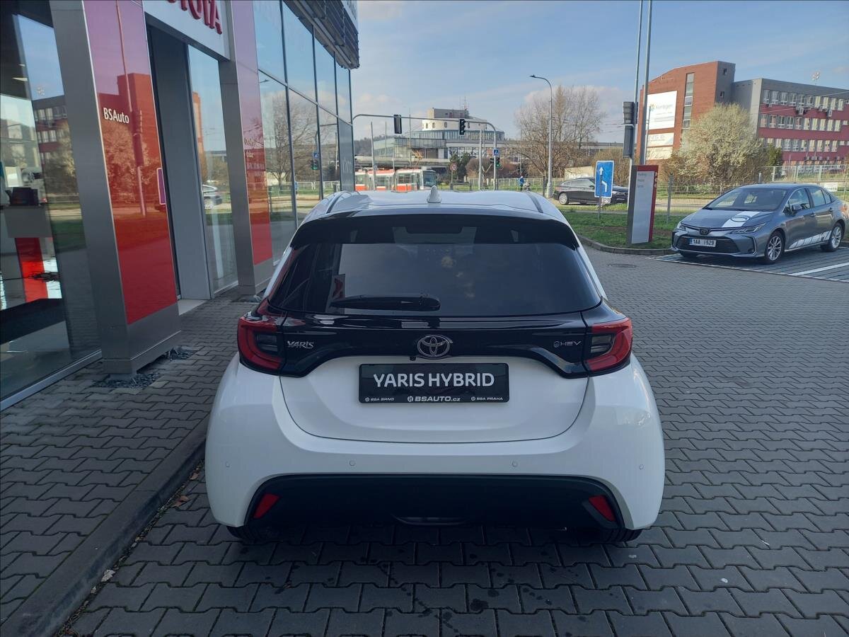 Toyota Yaris Hatchback 1,5 l 85 kw