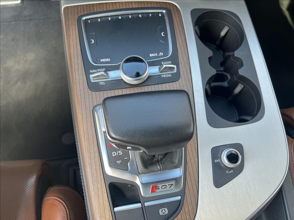 Audi SQ7 SUV / Terénní 4,0 l 320 kw