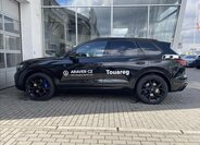 Volkswagen Touareg 9