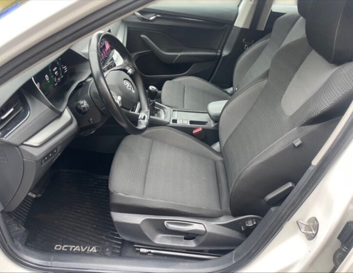Škoda Octavia Kombi 999,0 81 kw