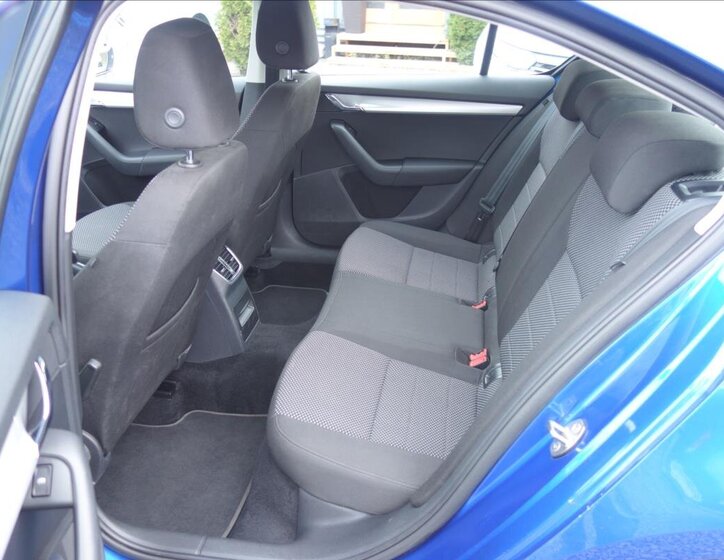 Škoda Octavia Liftback 1,6 l 81 kw