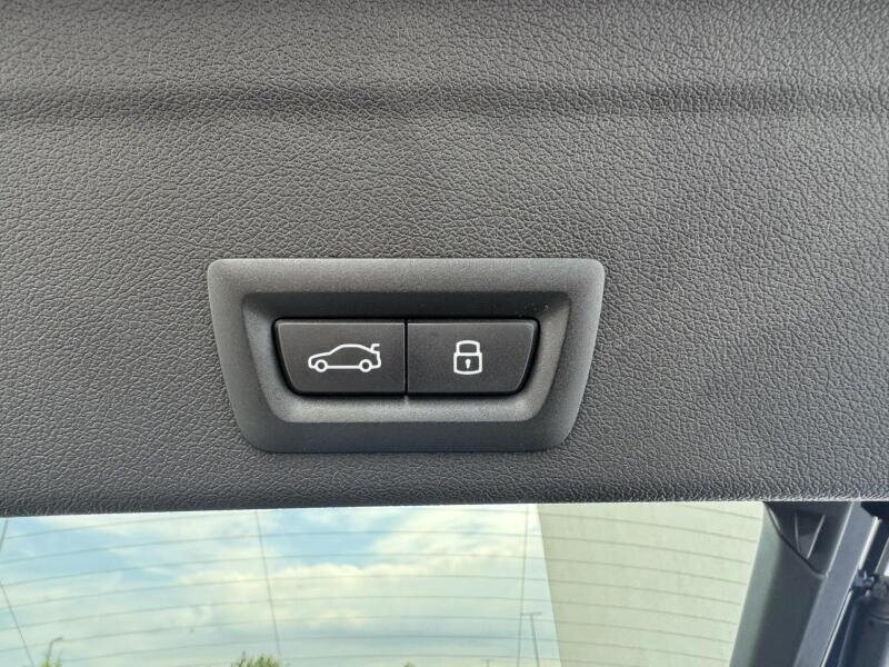 BMW X6 SUV 3,0 l 210 kw