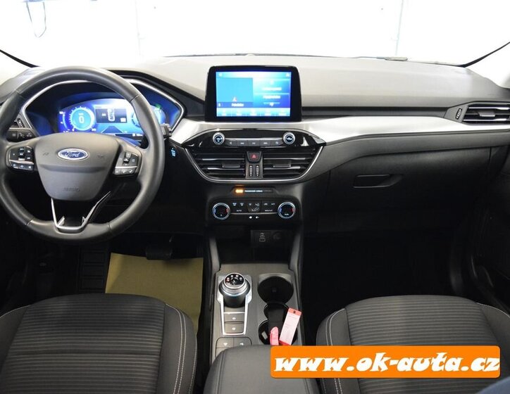 Ford Kuga SUV / Terénní 2,5 l 112 kw