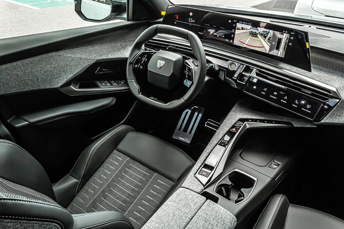 Peugeot 3008 SUV 1,2 l 105 kw