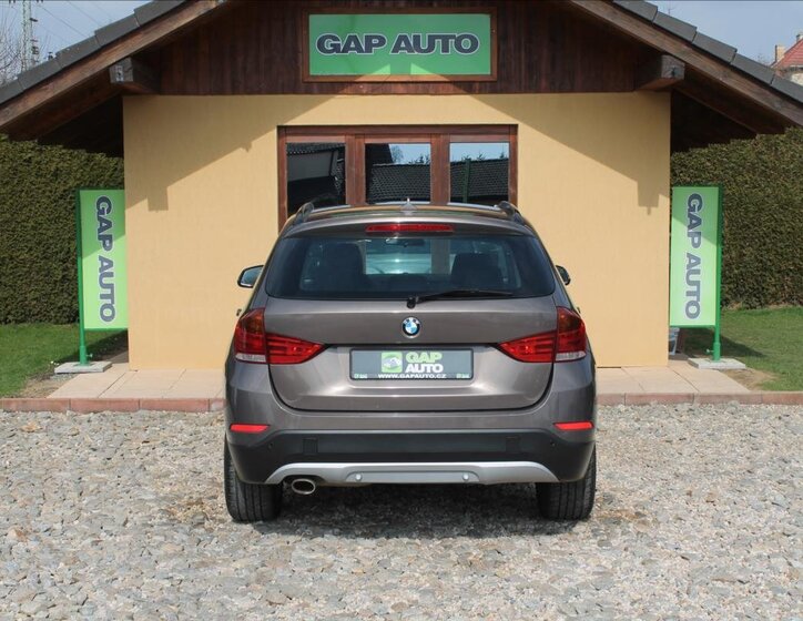 BMW X1 SUV / Terénní 2,0 l 100 kw