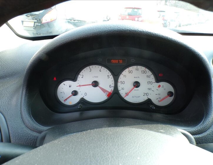 Peugeot 206 Hatchback 1,4 l 55 kw