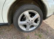 Mercedes-Benz Třídy M SUV 3,0 l 165 kw