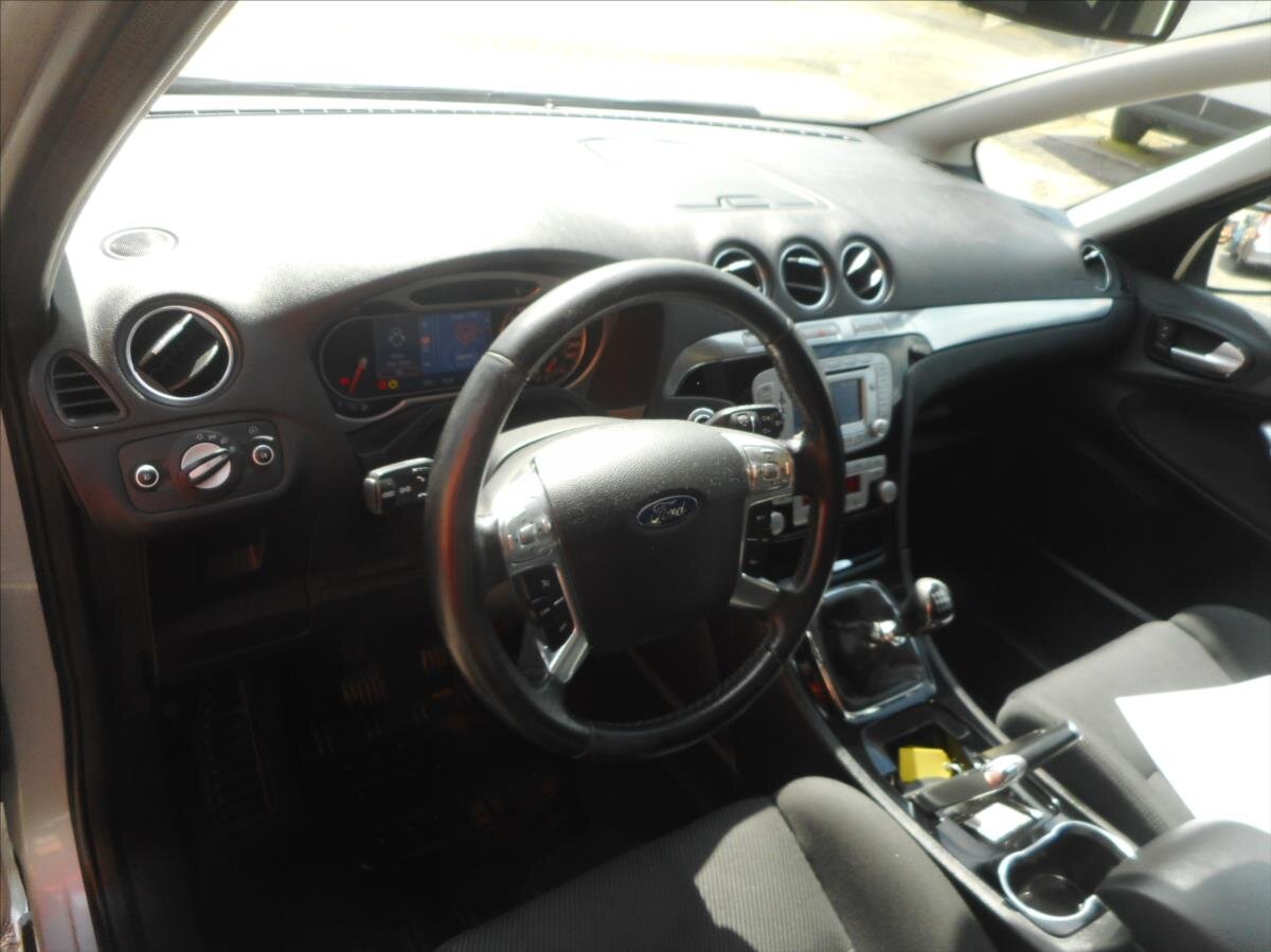 Ford S-MAX Kombi 2,2 l 129 kw