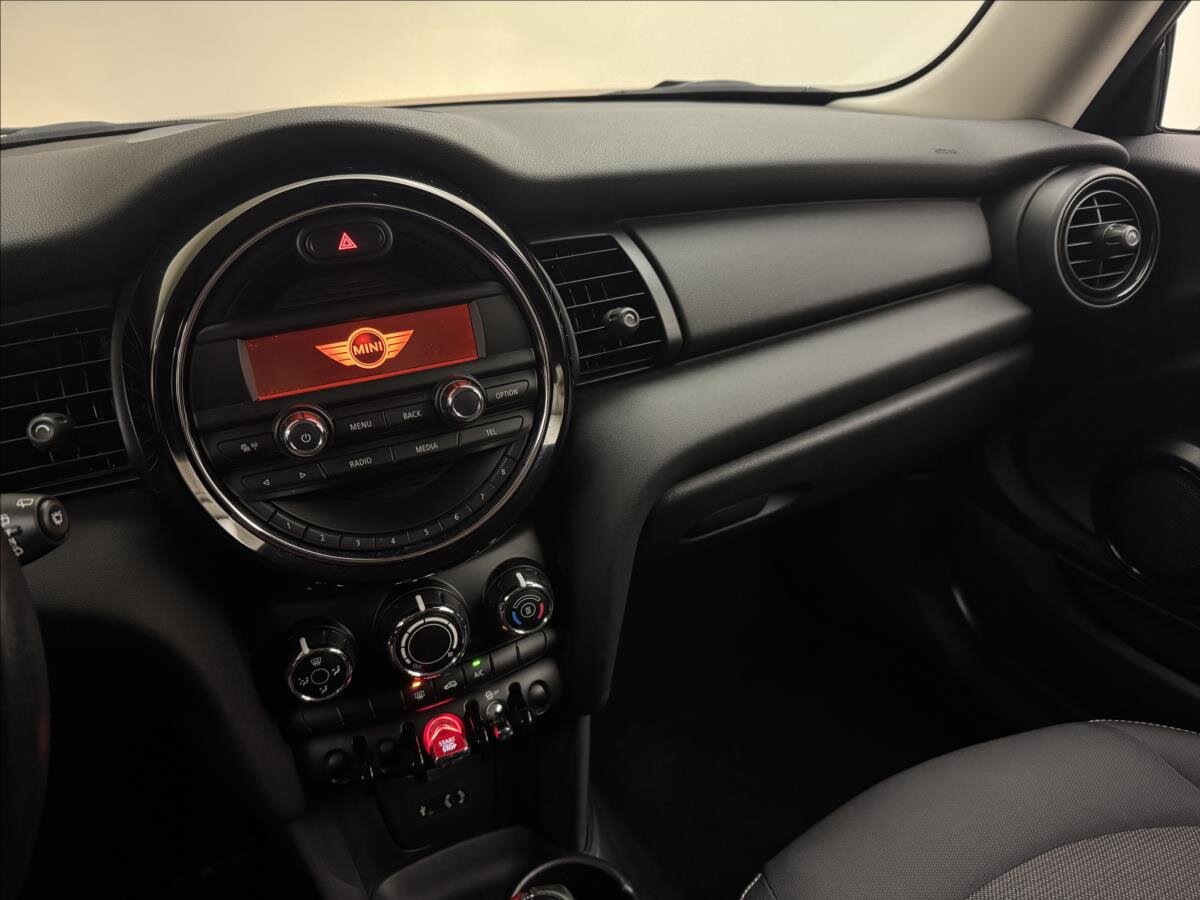 Mini One Hatchback 1,2 l 55 kw