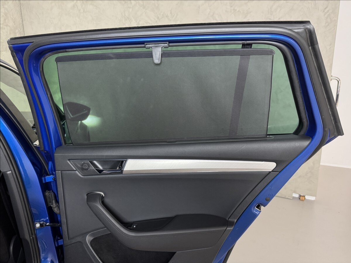 Škoda Superb Kombi 1,4 l 160 kw