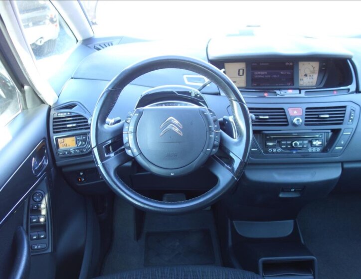 Citroën Grand C4 Picasso 25
