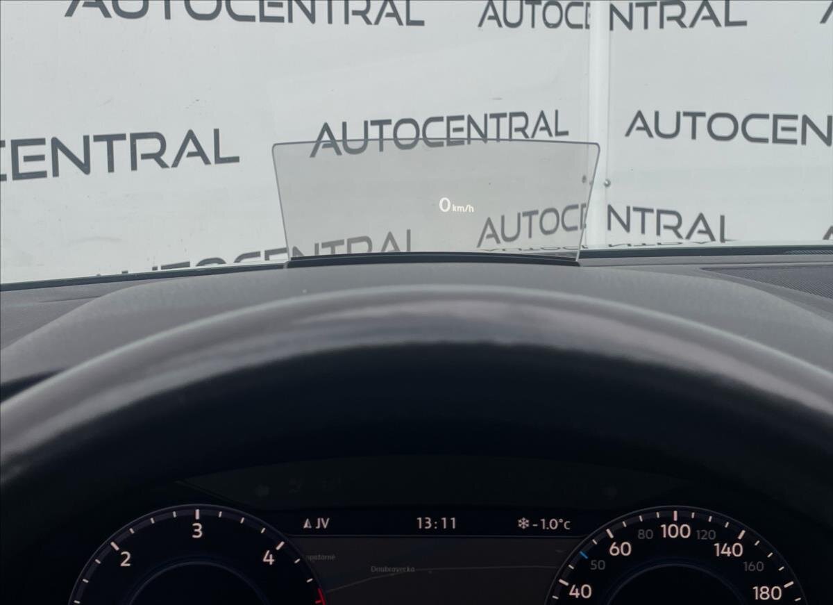 Volkswagen Passat Kombi 2,0 l 176 kw