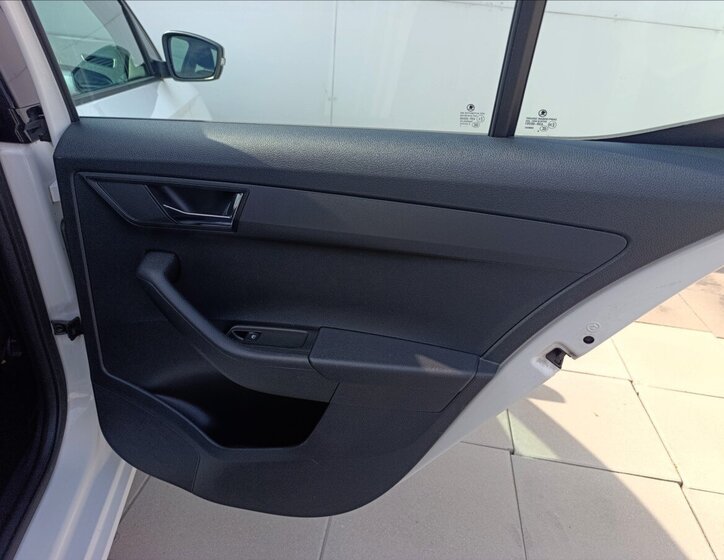 Škoda Fabia Hatchback 999,0 44 kw