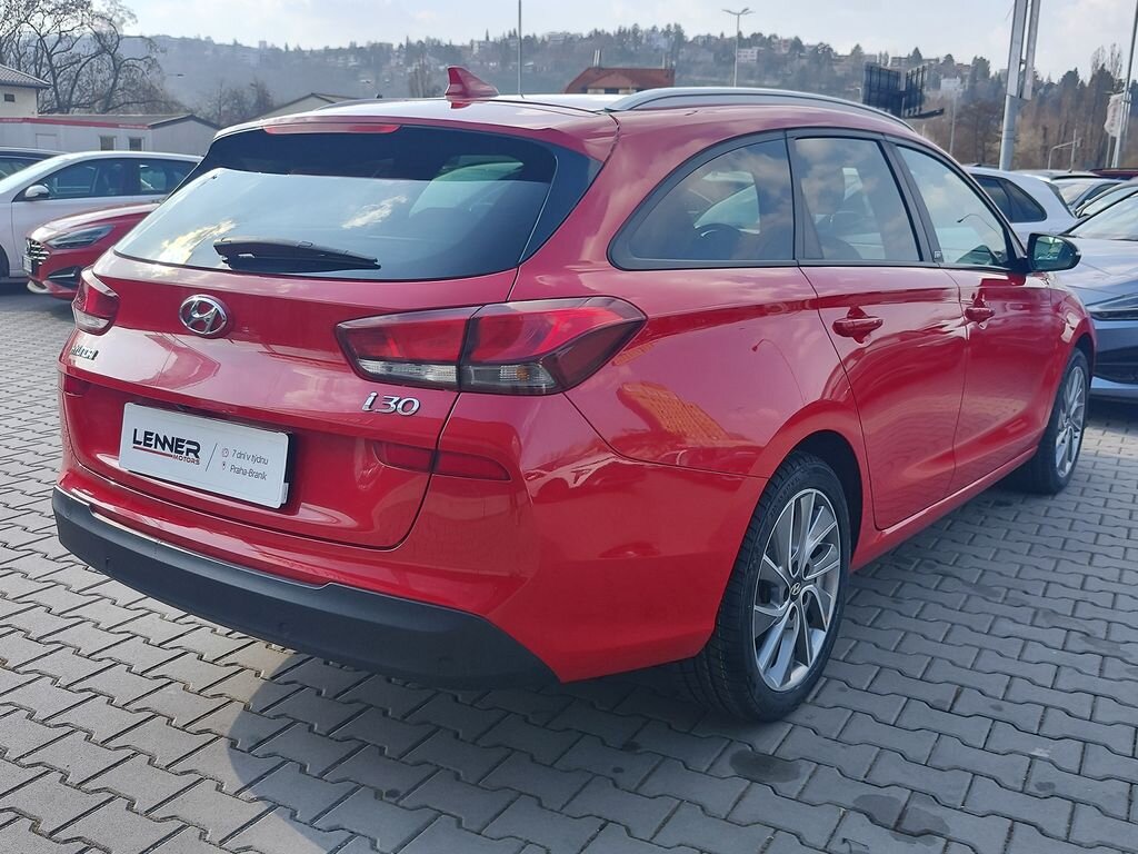 Hyundai i30 Kombi 1,4 l 103 kw
