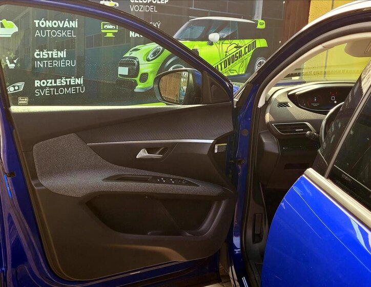 Peugeot 3008 SUV / Terénní 1,5 l 96 kw