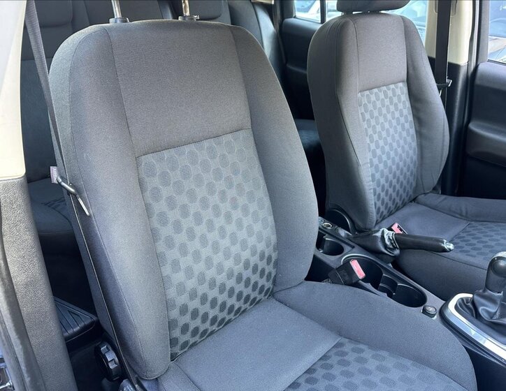 Land Rover Freelander SUV 2,2 l 112 kw