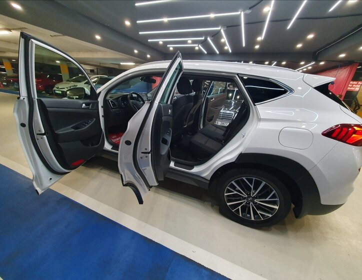 Hyundai Tucson SUV / Terénní 1,6 l 100 kw