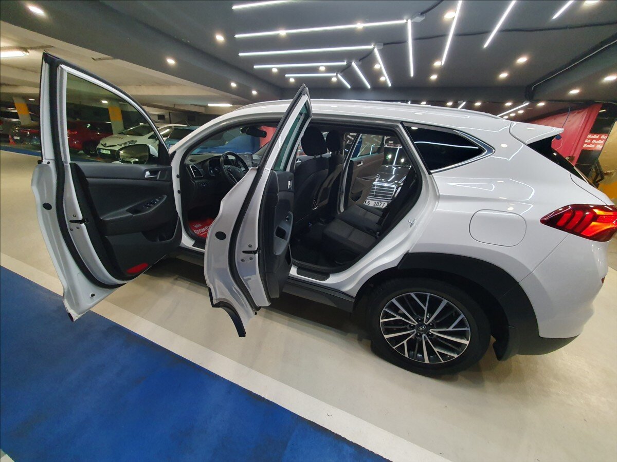Hyundai Tucson SUV / Terénní 1,6 l 100 kw