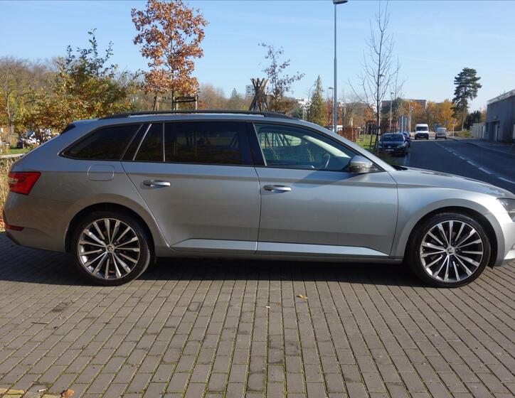 Škoda Superb 4