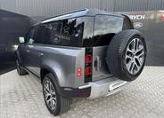 Land Rover Defender 6