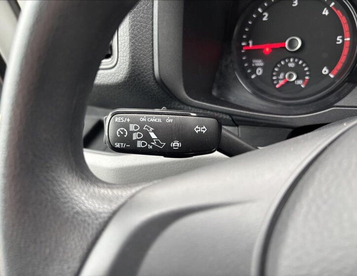 Volkswagen Crafter Skříň 2,0 l 103 kw