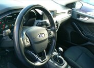 Ford Focus Kombi 999,0 92 kw