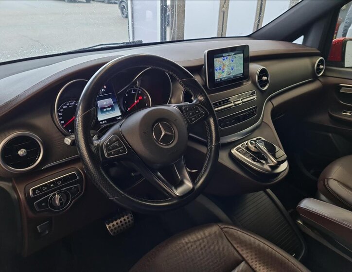 Mercedes-Benz Třídy V MPV 2,1 l 140 kw