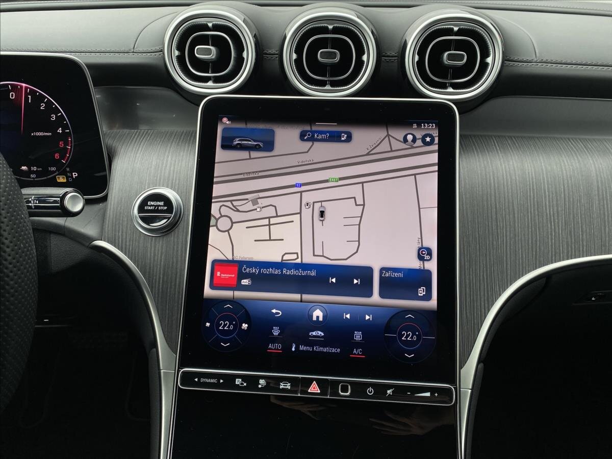 Mercedes-Benz GLC SUV 2,0 l 145 kw