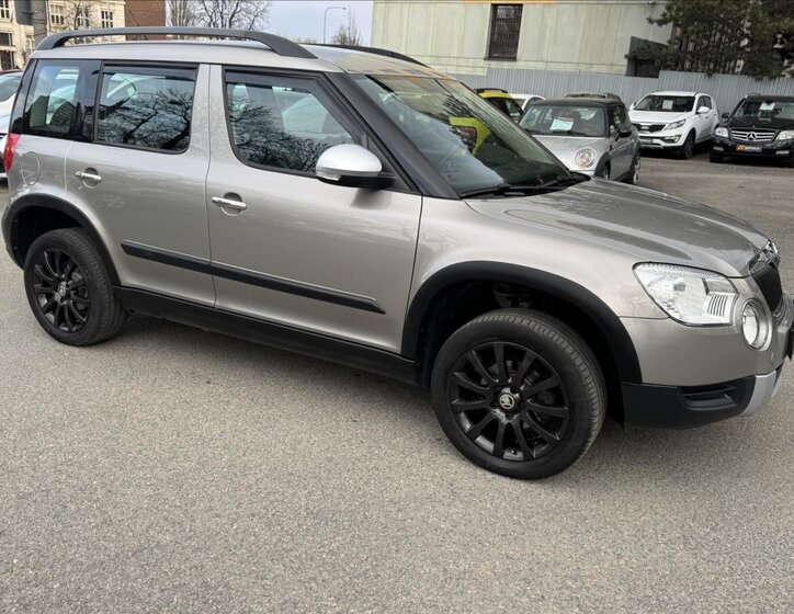 Škoda Yeti SUV / Terénní 1,2 l 77 kw