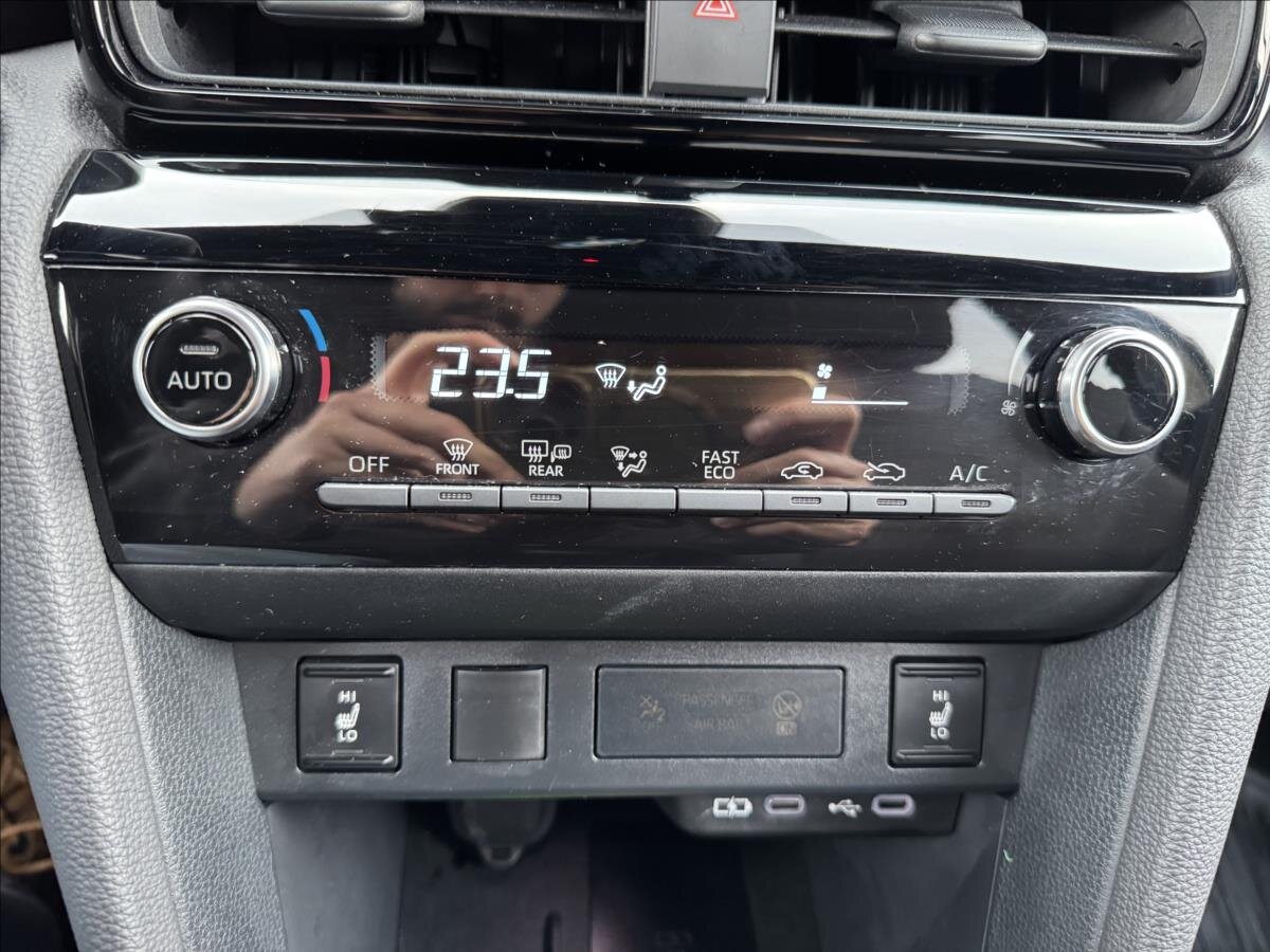 Toyota Yaris Cross Hatchback 1,5 l 68 kw