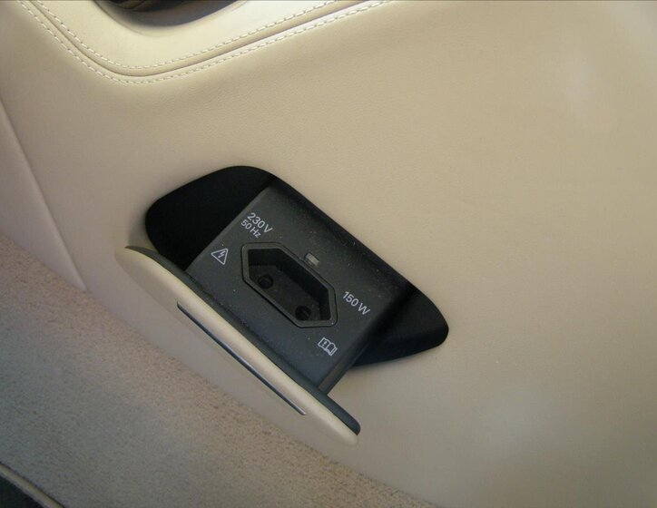 Audi A8 Sedan 6,3 l 368 kw