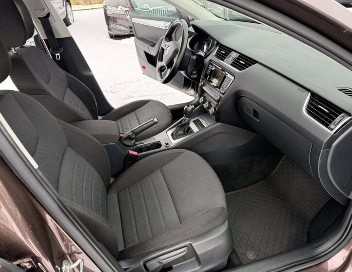 Škoda Octavia Sedan 1,6 l 77 kw