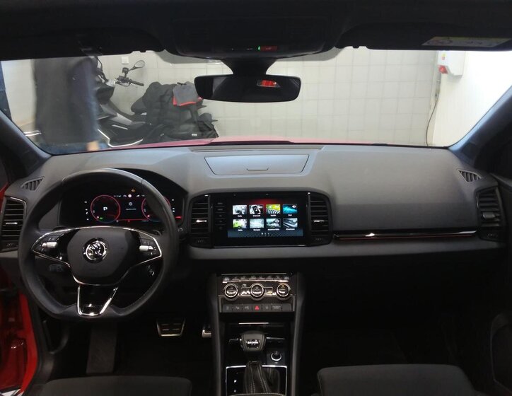 Škoda Karoq SUV 1,5 l 110 kw