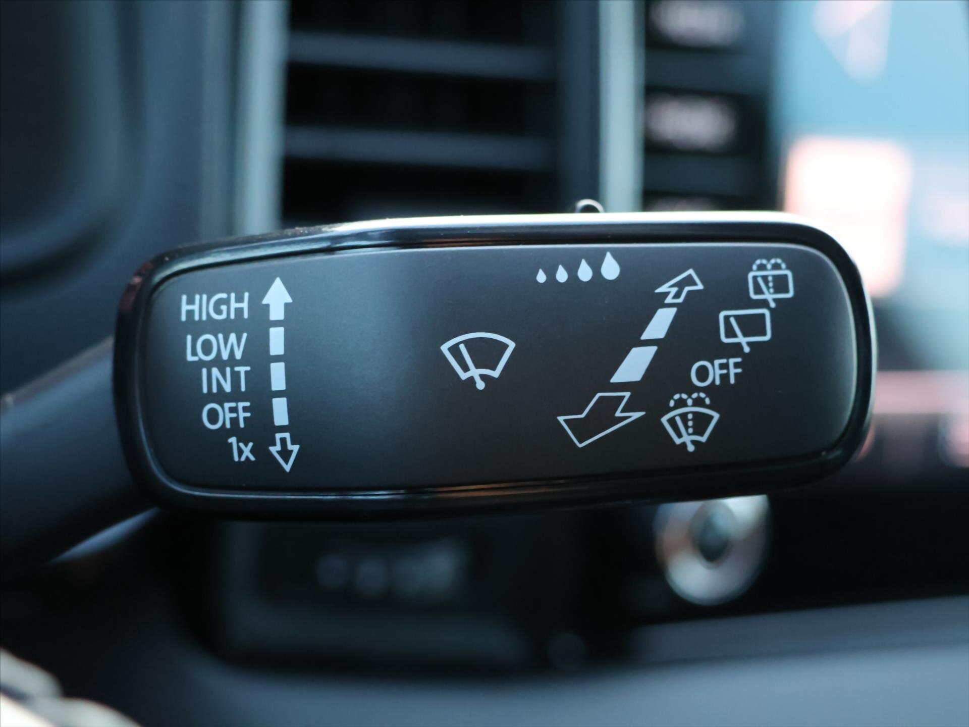 Škoda Karoq SUV / Terénní 2,0 l 110 kw