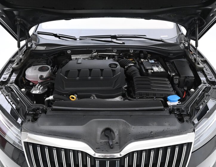 Škoda Superb Liftback 2,0 l 110 kw