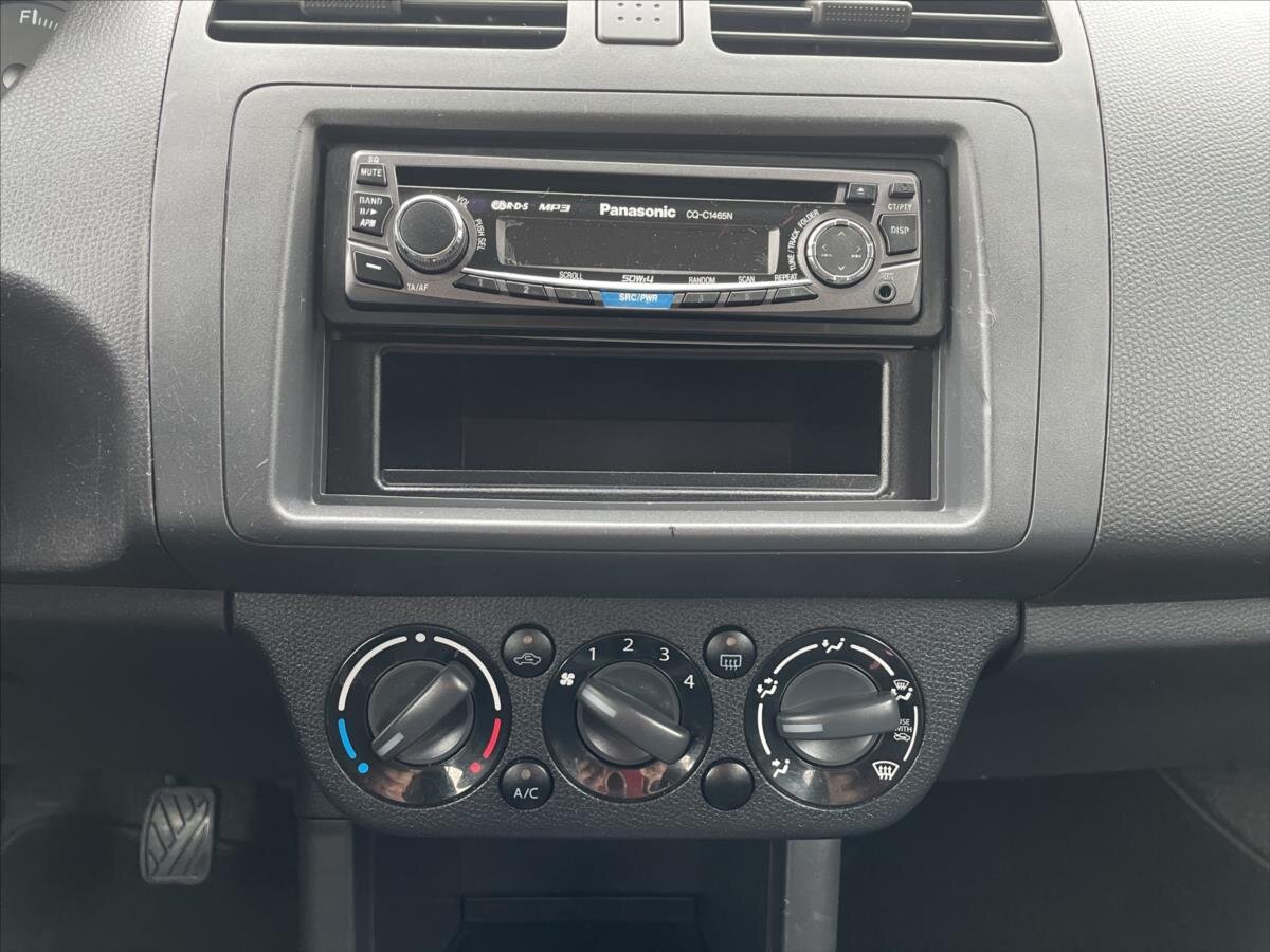 Suzuki Swift Hatchback 1,3 l 67 kw