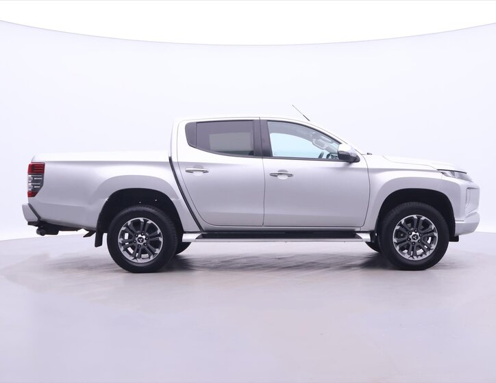 Mitsubishi L200 Pick-up 2,3 l 110 kw