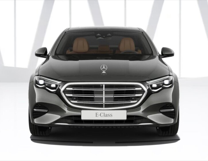 Mercedes-Benz Třídy E Sedan / Limuzína 3,0 l 270 kw