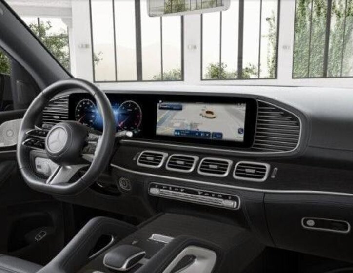 Mercedes-Benz GLS SUV 3,0 l 270 kw
