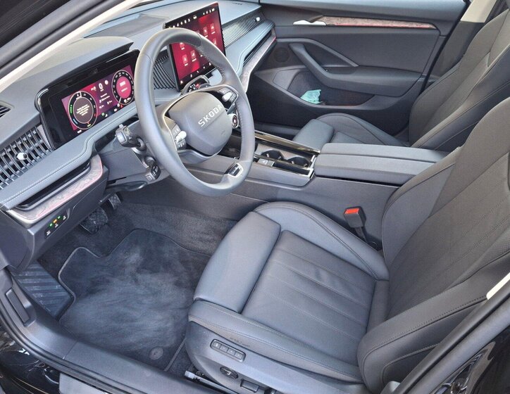 Škoda Superb Kombi 1,5 l 150 kw