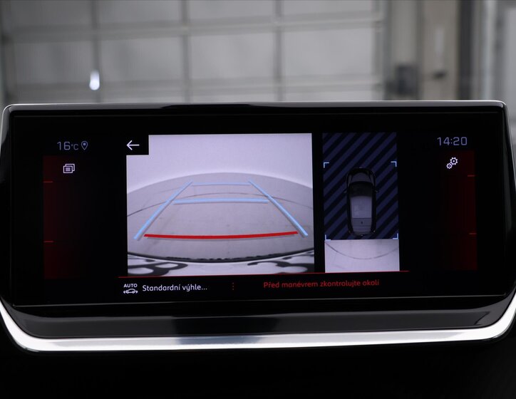 Peugeot 208 Hatchback 1,2 l 74 kw